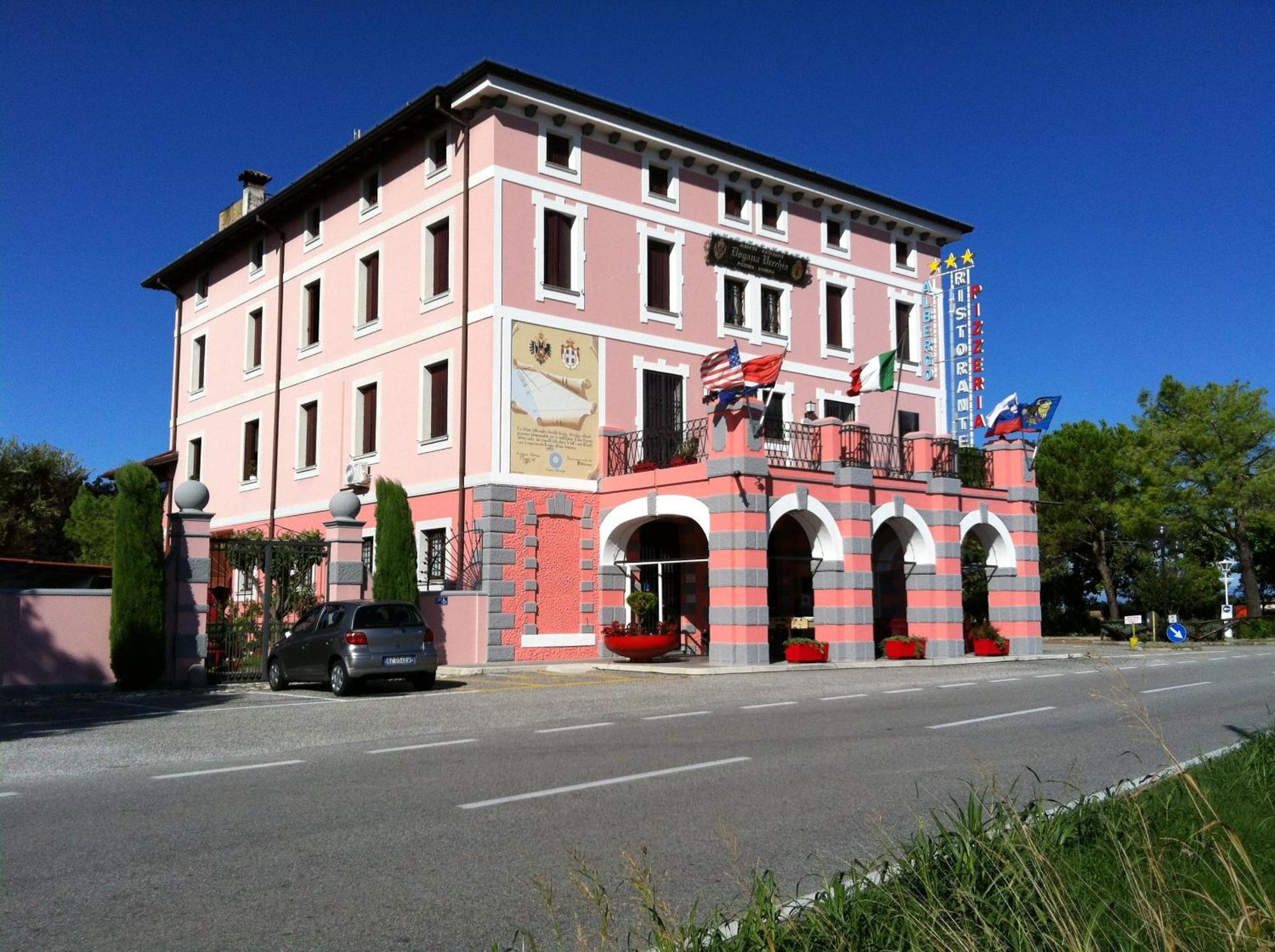 Dogana Vecchia - Hotel & Residence B&B Ristorante & Pizzeria Trivignano Udinese Eksteriør bilde