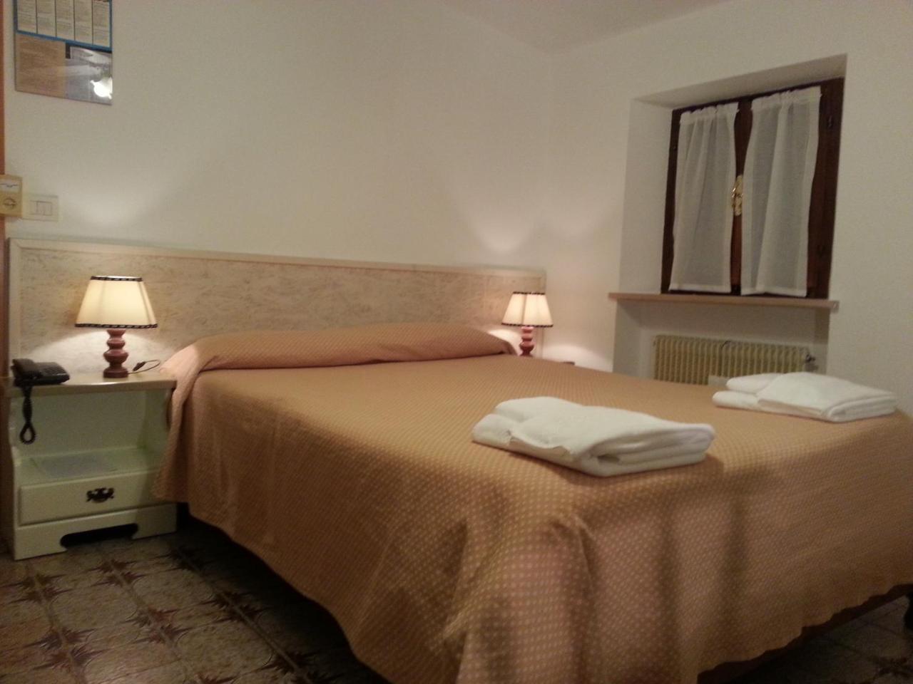 Dogana Vecchia - Hotel & Residence B&B Ristorante & Pizzeria Trivignano Udinese Eksteriør bilde